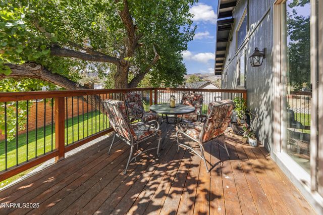 2048 Poole Way, Carson City, NV 89706