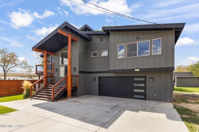2048 Poole Way, Carson City, NV 89706