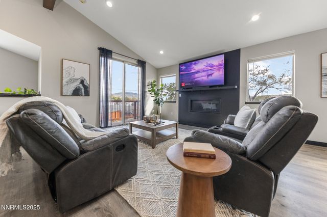 2048 Poole Way, Carson City, NV 89706