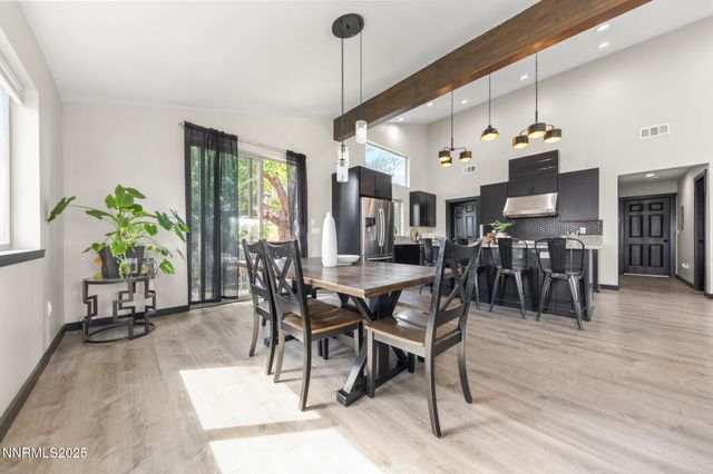 2048 Poole Way, Carson City, NV 89706