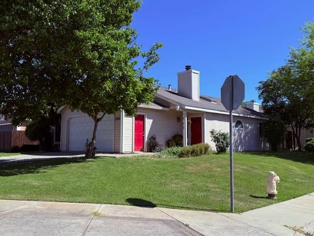 2924 Merle Ave, Modesto, CA 95355