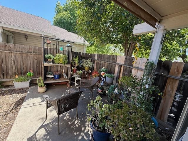 2924 Merle Ave, Modesto, CA 95355