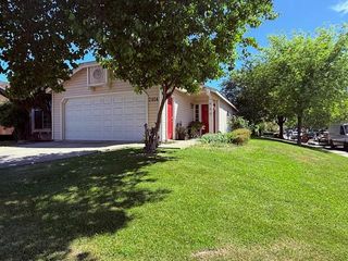 2924 Merle Ave, Modesto, CA 95355