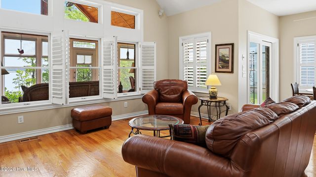 126 Ridge Road, Chocowinity, NC 27817