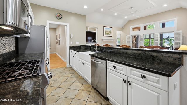 126 Ridge Road, Chocowinity, NC 27817