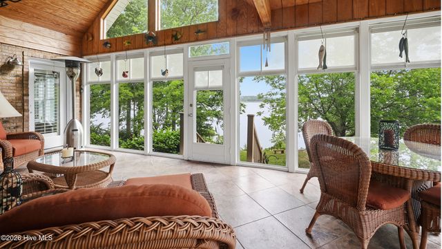 126 Ridge Road, Chocowinity, NC 27817
