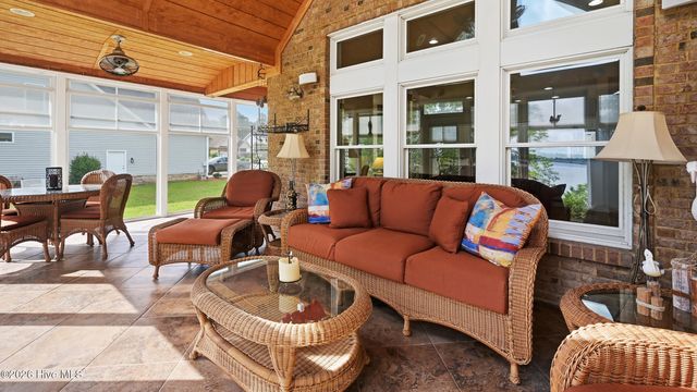 126 Ridge Road, Chocowinity, NC 27817