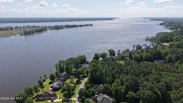 126 Ridge Road, Chocowinity, NC 27817