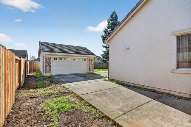 1771 Beale Cir, Suisun City, CA 94585