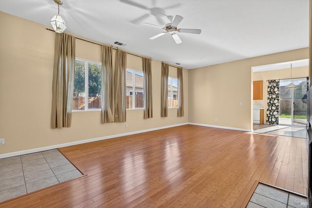 1771 Beale Cir, Suisun City, CA 94585