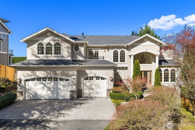 9750 SE 5th Street, Bellevue, WA 98004