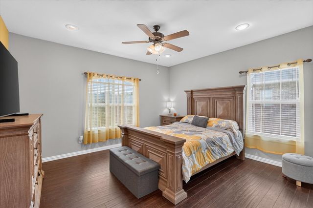 1933 Timber Oaks Drive, Garland, TX 75040