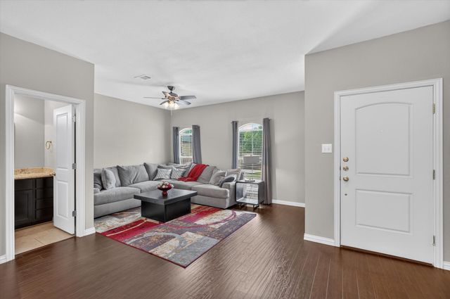 1933 Timber Oaks Drive, Garland, TX 75040