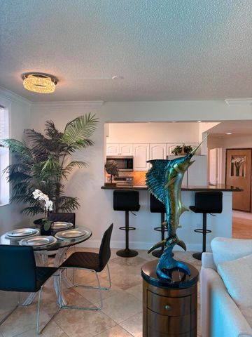 616 Clearwater Park Road 1202, West Palm Beach, FL 33401