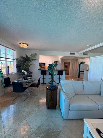 616 Clearwater Park Road 1202, West Palm Beach, FL 33401