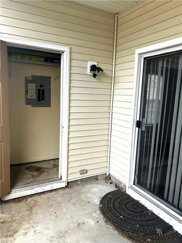 214 Quarter TRL, Newport News, VA 23608