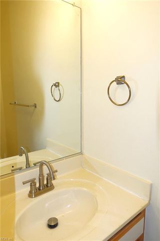 214 Quarter TRL, Newport News, VA 23608