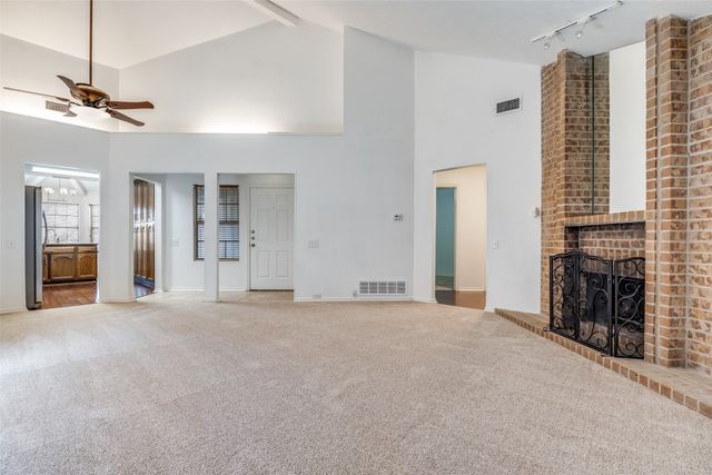 4147 Rosser Square, Dallas, TX 75244