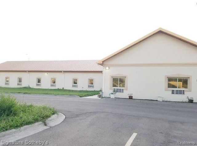 13850 Grand River Avenue, Detroit, MI 48227