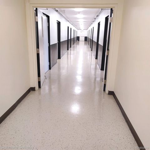 13850 Grand River Avenue, Detroit, MI 48227