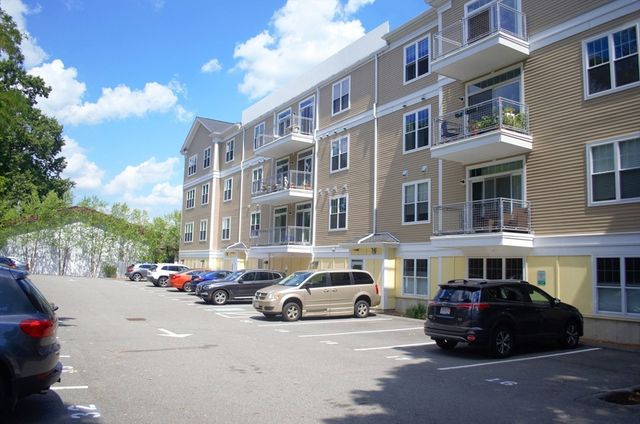 130 Tremont St 301, Melrose, MA 02176