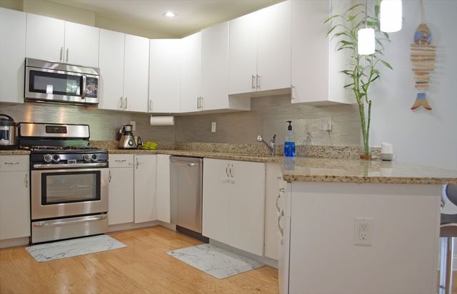 130 Tremont St 301, Melrose, MA 02176