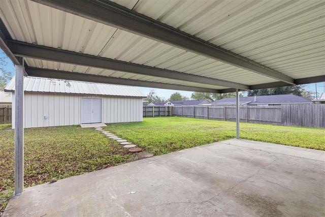 923 Southfield Road, Lake Charles, LA 70605