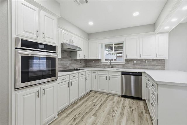 923 Southfield Road, Lake Charles, LA 70605