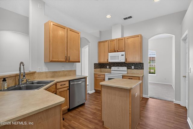 2480 RIDGE WILL Drive, Jacksonville, FL 32246