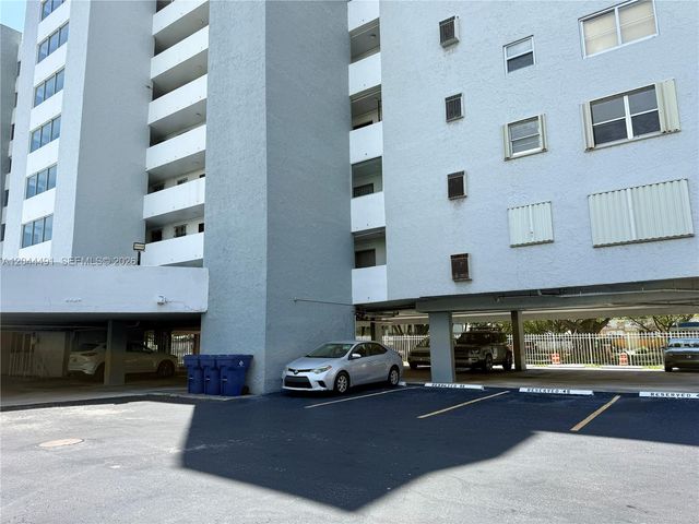 2950 SW 3rd Ave 3C, Miami, FL 33129