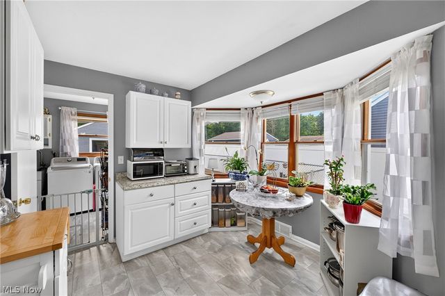 24301 Smith Avenue, Westlake, OH 44145