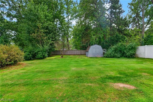 24301 Smith Avenue, Westlake, OH 44145