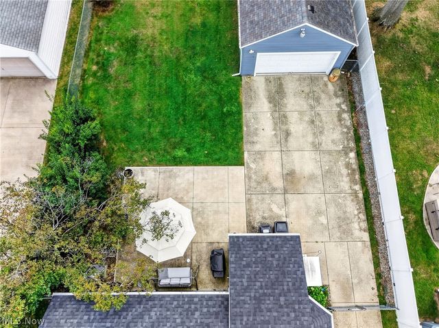 24301 Smith Avenue, Westlake, OH 44145