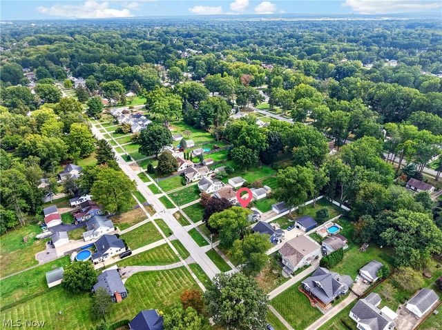 24301 Smith Avenue, Westlake, OH 44145