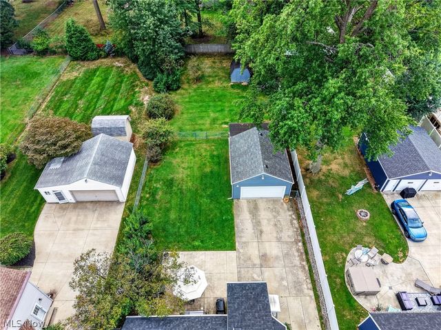 24301 Smith Avenue, Westlake, OH 44145