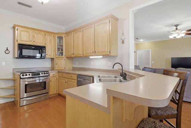 185 Hidden Springs Court, Dothan, AL 36305