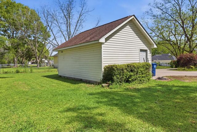 185 Hidden Springs Court, Dothan, AL 36305