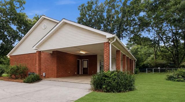 185 Hidden Springs Court, Dothan, AL 36305