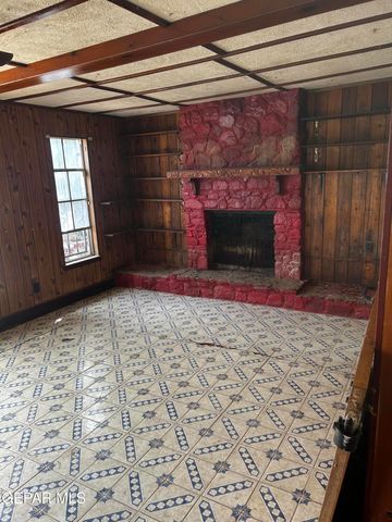 10620 HOLMES Drive, El Paso, TX 79924