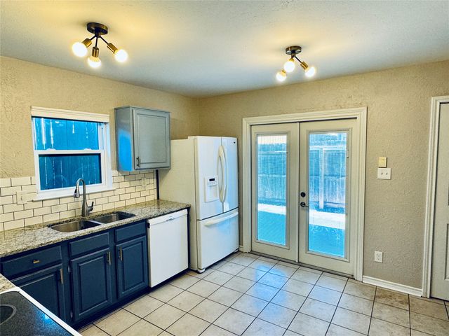 1508 Villars Street, Dallas, TX 75204