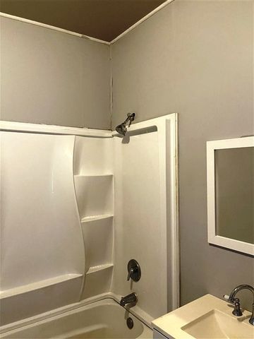 733 Kirby Place, Shreveport, LA 71104