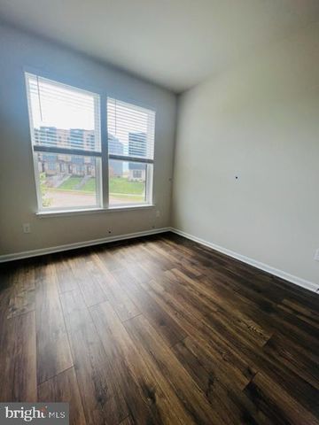 544 BANQUET LN, Frederick, MD 21701