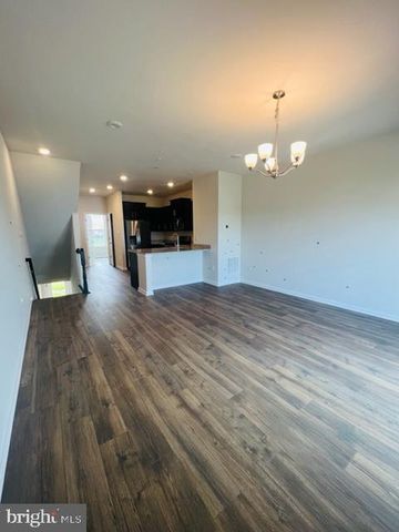 544 BANQUET LN, Frederick, MD 21701