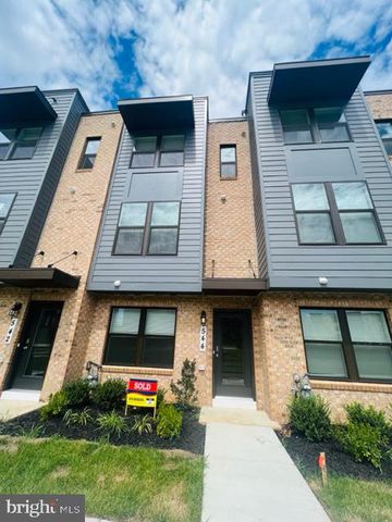 544 BANQUET LN, Frederick, MD 21701