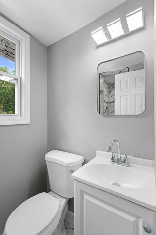 83 Benzing Rd, Antioch, TN 37013