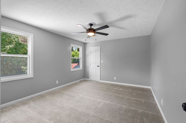 83 Benzing Rd, Antioch, TN 37013