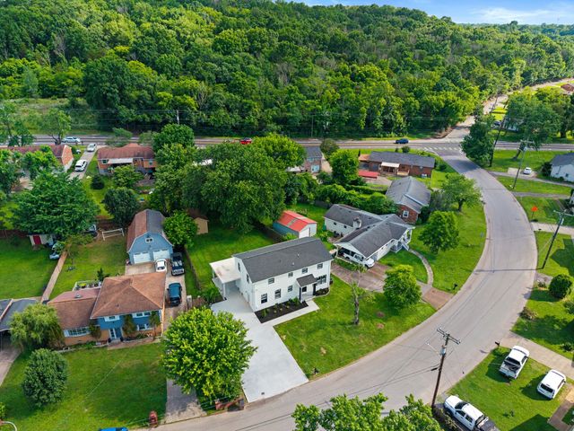 83 Benzing Rd, Antioch, TN 37013