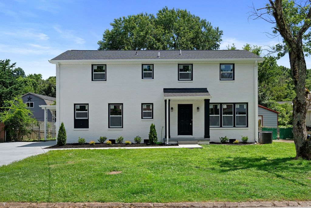 83 Benzing Rd, Antioch, TN 37013