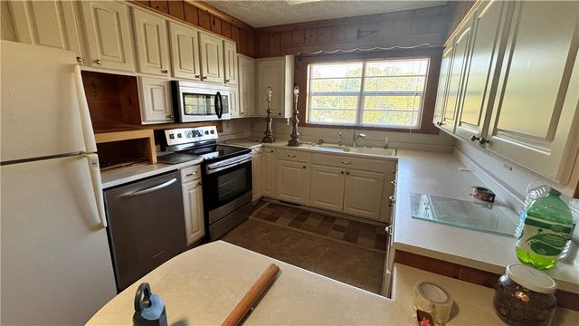 270 Flat Rock Road, Liberty, SC 29657