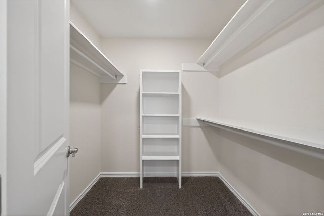 611 Amistad Blvd, Universal City, TX 78148